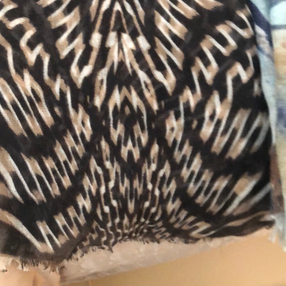 Scarf Bundle - Picture 2 of 4